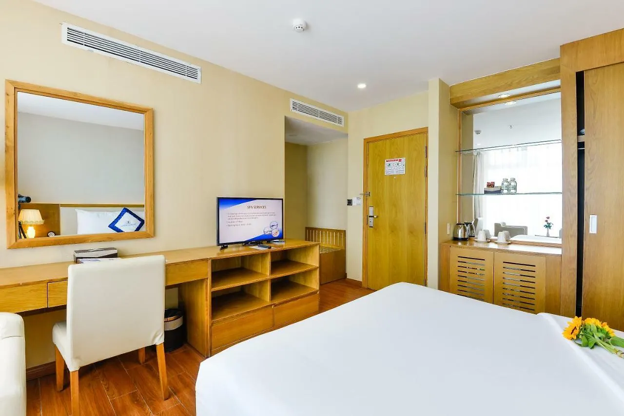 ****  Tri Giao Hotel Nha Trang Vietnam