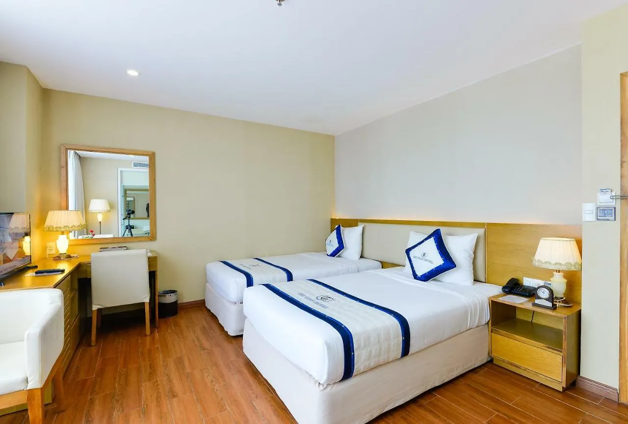 Tri Giao Hotel Nha Trang 4*,
